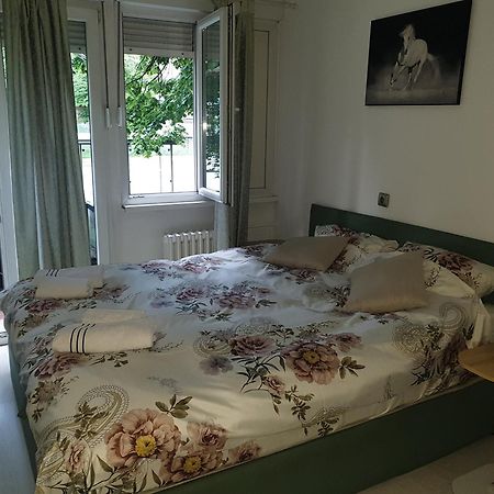 Apartman Oli SJJ Exteriér fotografie
