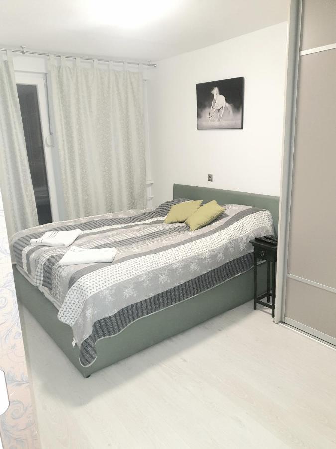 Apartman Oli SJJ Exteriér fotografie